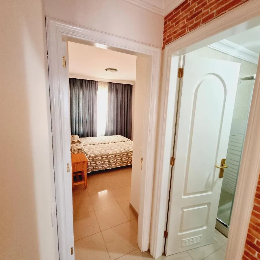 Apartamentos La Avenida Playa La Arena Puerto de Santiago  Spain